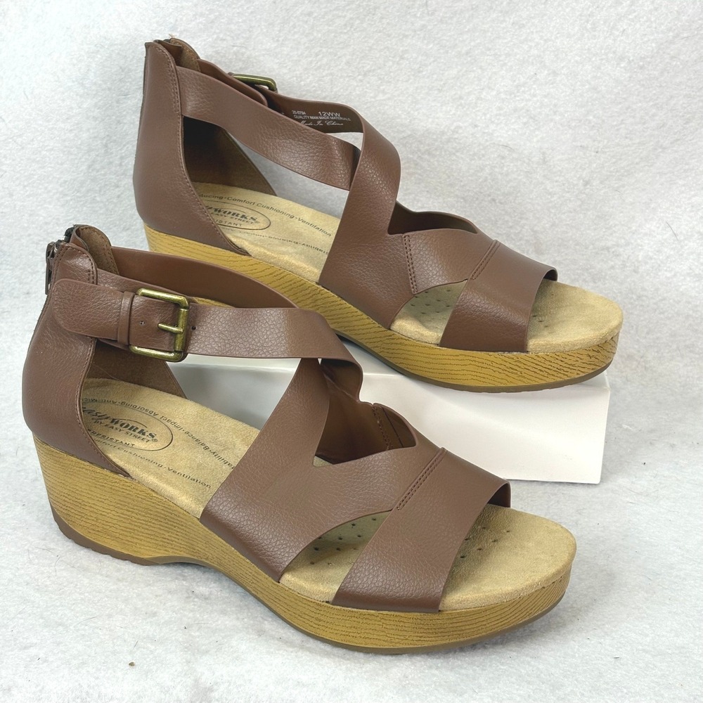 Easy Works Brown Slip Resistant Wedge Sandals Womens 12WW Professional Comfort